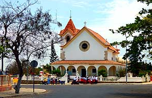 Church-of-Our-Lady-of-Arrábida